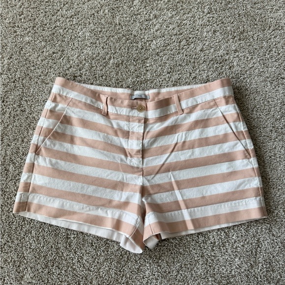 GAP Striped Shorts Cream & White Shorts Tailored Look 3inch inseam – Size 8 - Picture 8 of 8